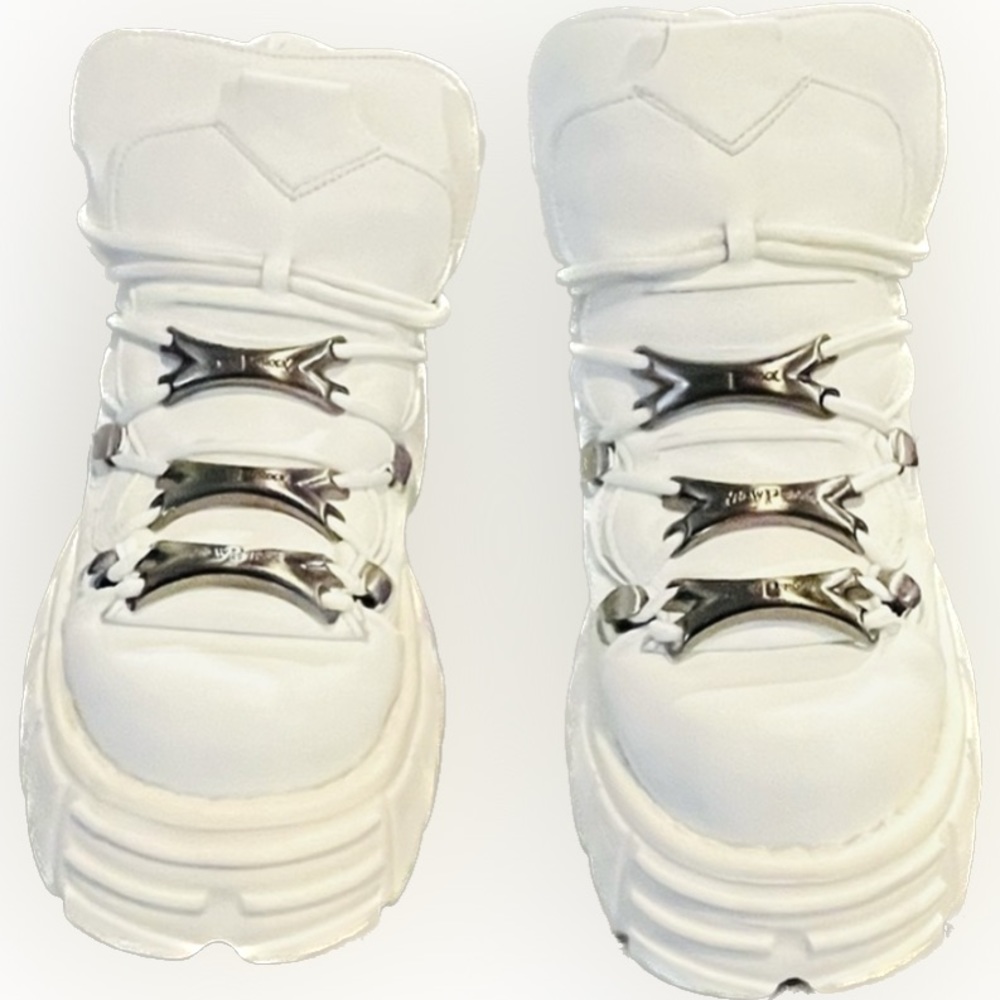 New Rock white sneakers size 5